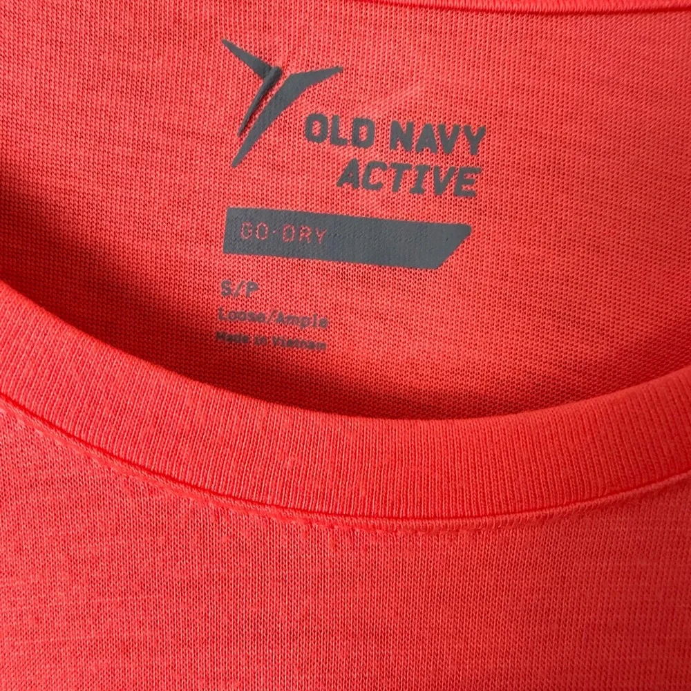 Old Navy active wear top